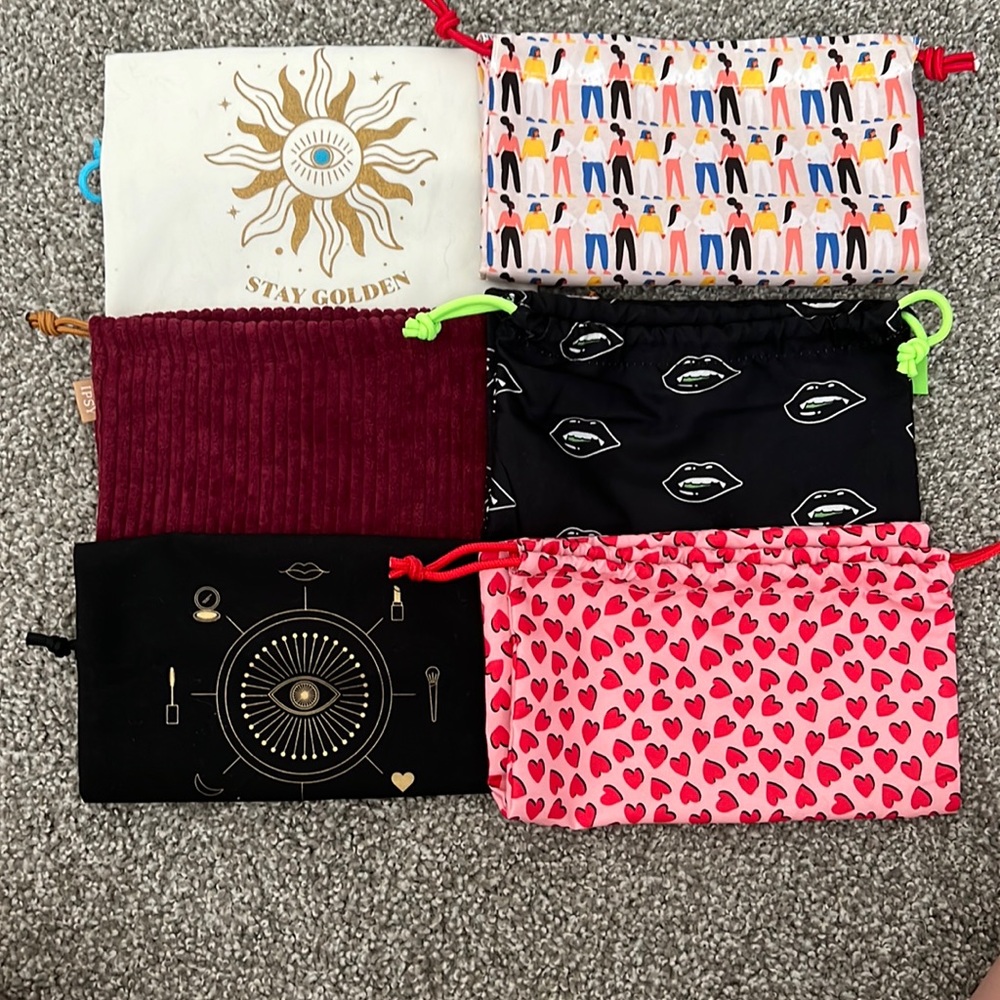 Pack of 6 Makeup Bag (drawstring)